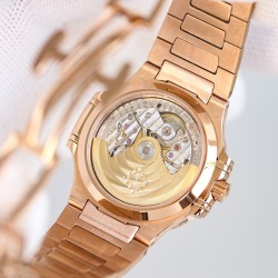 Patek Philippe Nautilus en Oro Rosa con Diamantes - Un Esplendor Brillante y Exclusivo