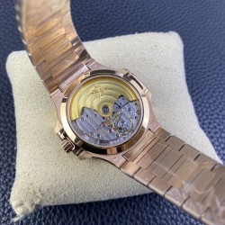 Patek Philippe Nautilus en Oro Rosa con Bisel de Diamantes y Esfera Champagne - Elegancia Refinada